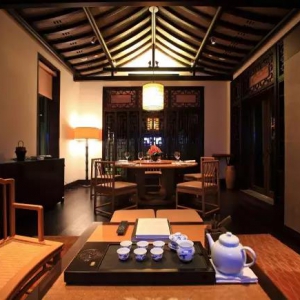 什么样家居风水容易招野桃花，支招几个方法快来斩断野桃花