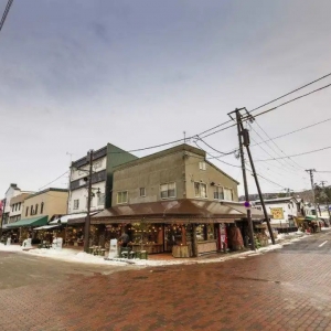 老祖宗常说：门口有横路，子孙多富贵，还有人相信吗？