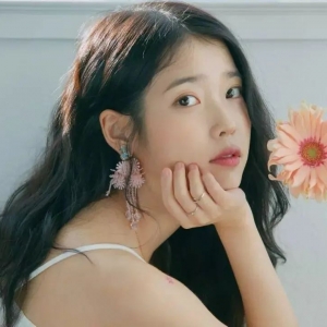 女人这几个部位毛发浓密，命好招财又旺夫，全家跟着享福！